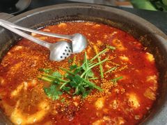 -灶知轩湘西石锅鱼(万佳广场店)