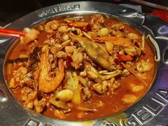 牛蛙煲-胖哥俩肉蟹煲(百联川沙购物中心店)