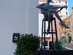 -鲁邦国际风情街(麦世达韩国精品百货店)