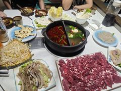 -贵府酸汤牛肉火锅·贵州老字号(飞山街店)