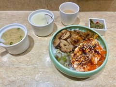 灸烤鹅肝三文鱼饭-东京屋(武定路店)
