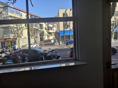 -白鹅咖啡(金城花园店)