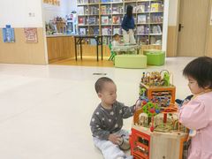 -KidsHome毅英宝贝家早教托育中心