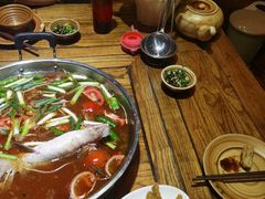 -亮欢寨酸汤鱼(沙冲路店)