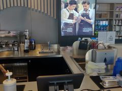 -瑞幸咖啡(镇江新城吾悦广场店)