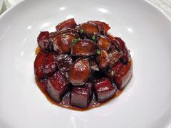 炭烧鲍鱼红烧肉-柒园·三十年创意杭帮菜(龙湖滨江天街店)
