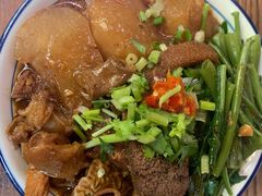 -CowCow其其·牛杂咖啡公司(六运店)