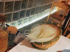 -喃喃椰·糟粕醋·椰子鸡火锅(七堡花园店)