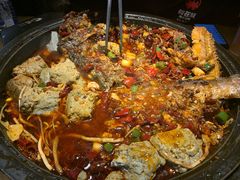 -吞鱼兽麻辣烤鱼(万达店)
