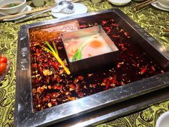红鼎坊牛油红锅-红鼎坊·老成都火锅(新南门店)