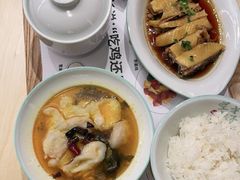 -老乡鸡(上海白玉兰广场店)