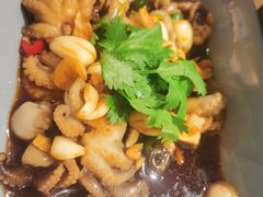 -蜜桃餐厅·伴山(湖滨商业街店)