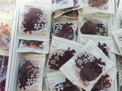 -来伊份(我格广场武宁路店)