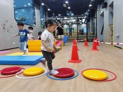 -小小特工运动馆(宝山三邻桥中心)