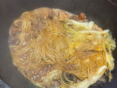 -营信刘罗锅铁锅炖(民主店)