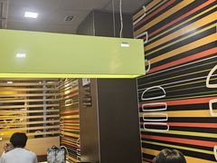 -麦当劳(杭州西湖银泰百货店)
