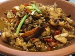 干锅牛蛙-伙工殿餐厅(吉大店)