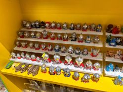 -16TOYS中古玩具铺(崇文门店)