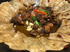 -每食每刻·皖北新民地锅鸡