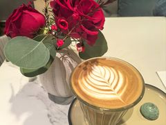 -潮一不贰·法式甜品·生日蛋糕·西式简餐(外滩店)