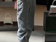 -BALENCIAGA(恒隆广场店)