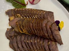 酱香小牛腱-贯贯吉·清真餐厅(浙江中路店)