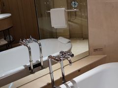 -上海佘山世茂艾美酒店