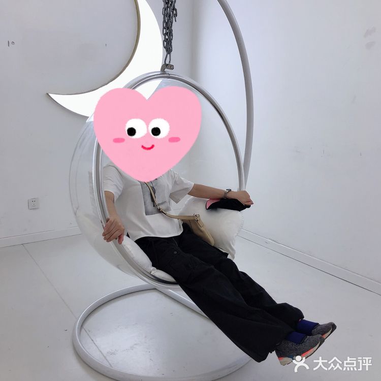 上海独角兽星空艺术馆魔都展览拍照幽