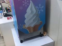 -全家便利店(东直门店)