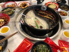 -钢管厂歆瑞源油卤串串香(春熙路太古里店)
