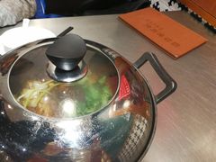 -胡须佬鸡煲四季火锅店(石厦西村直营店)