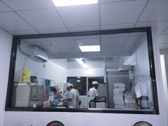 门面-糕小爱动物奶油生日蛋糕定制(晋江万达店)