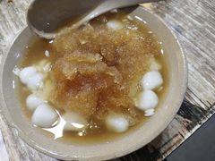 -渝嘴小老弟老火锅(华新村店)
