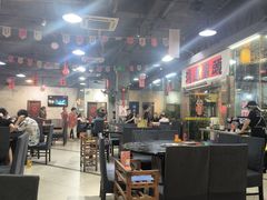-顺水湾·牛肉牛杂火锅(驾鹤店)