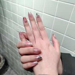 -LILY NAILS美甲美睫