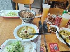 -南城香·饭香串香馄饨香(赵公口店)