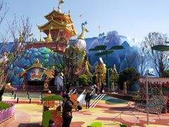 -七彩云南欢乐世界