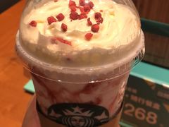 草莓乳酪星冰乐-星巴克(深圳海岸城4楼店)