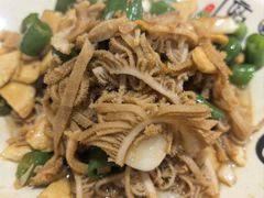 -何永光123鲜牛肉馆(1号店)
