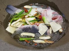 鲜潭蒸汽石锅江团鱼-鲜潭蒸汽石锅鱼(五道口购物中心店)