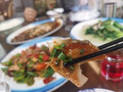 -缘来聚·徽菜名店(黄山宏村店)