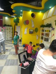 -爆米花儿童美发