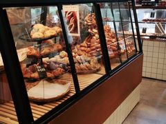 -Dough&Joe团憩(瑞虹天地月亮湾店)