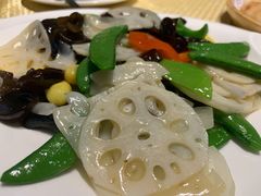 -巴扎美食·新疆菜·西域歌舞表演餐厅(新疆大厦店)
