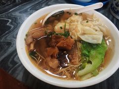 牛筋雲吞面-正斗面家