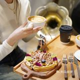 北京初雪的隐藏机位，白塔寺JM cafe