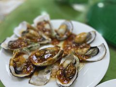 蒜蓉生蚝-富临港·蒸汽海鲜·手抓海鲜·炒菜(栈桥店)