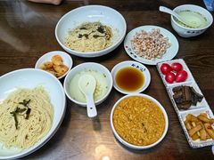 -裕兴记•蟹黄面馆(人民广场店)