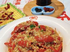 -肥肥虾庄·金牌油焖大虾(杨园滨江时代walk店)
