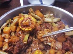 -内蒙焖面大盆骨餐馆(山大路店)